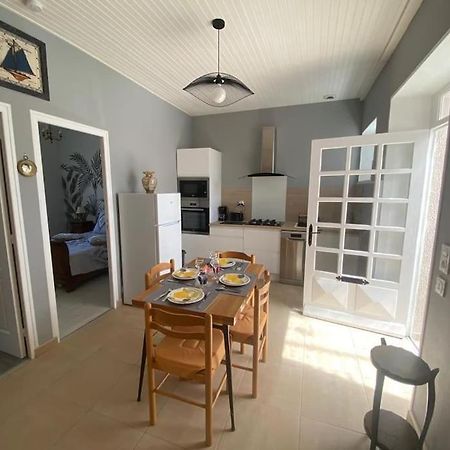 Charmant Logement Avec 2 Veranda 滨海勒维维耶 外观 照片